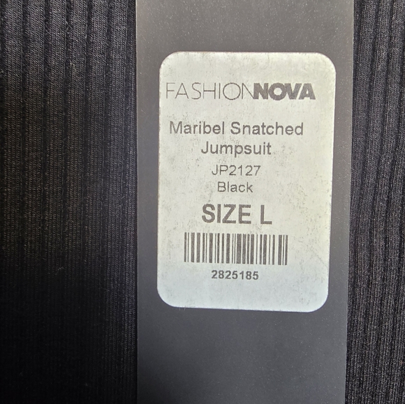 Forever 21 Long Sleeve Jumpsuit NWT 31 - Picture 2 of 4